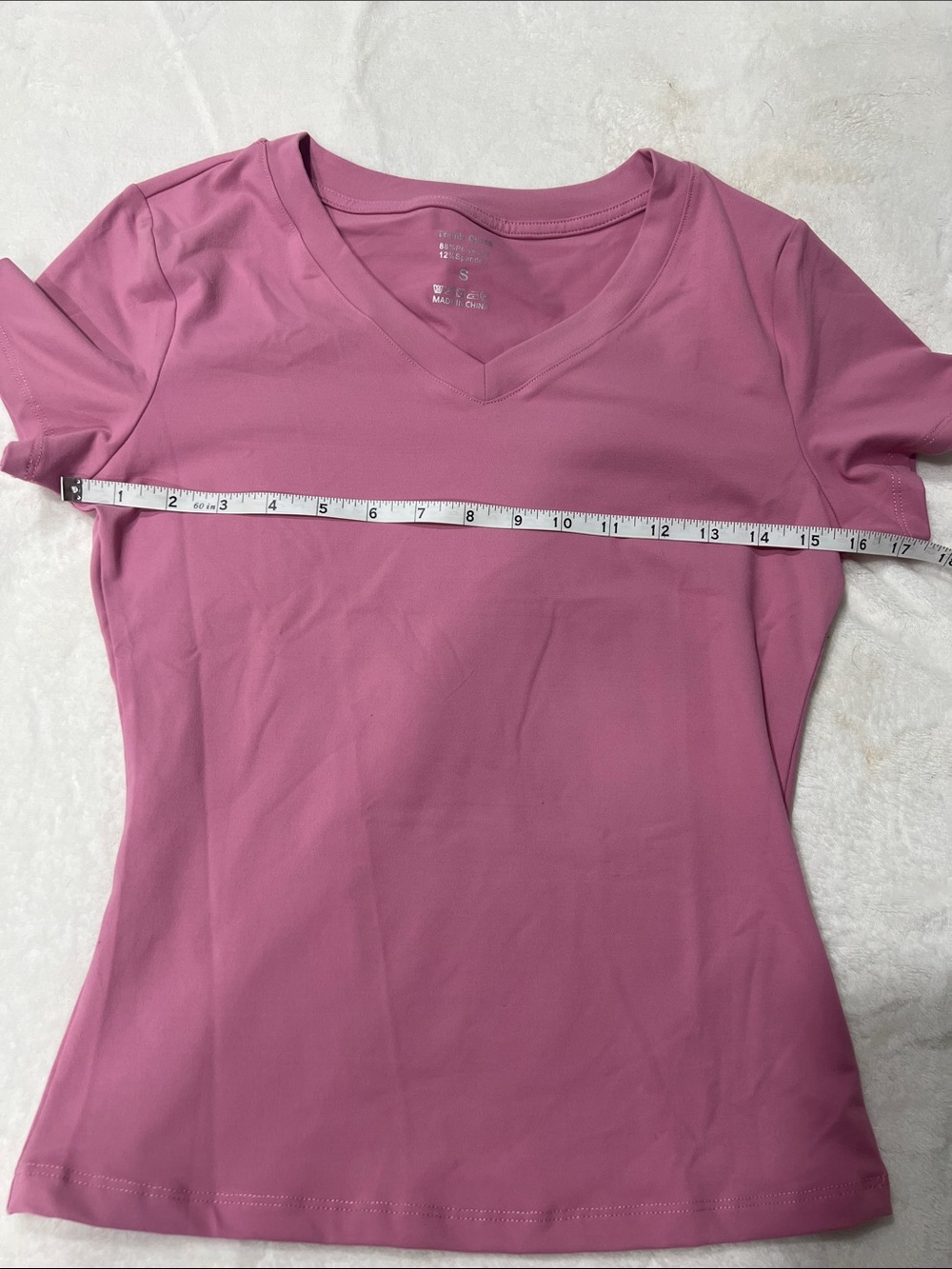Trendy Queen Women's Pink V-Neck Short Sleeve Top - Picture 4 of 7